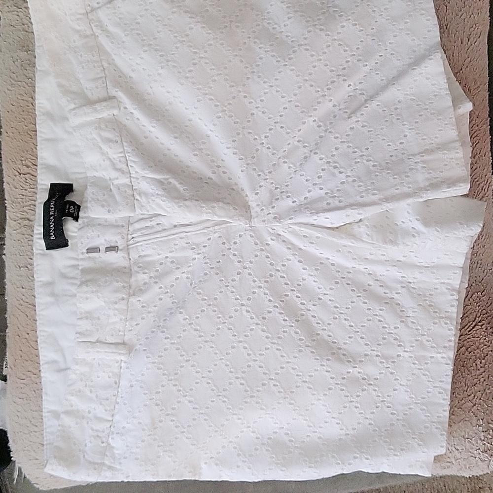 Banana Republic shorts, 4.5" inseam, size 0P